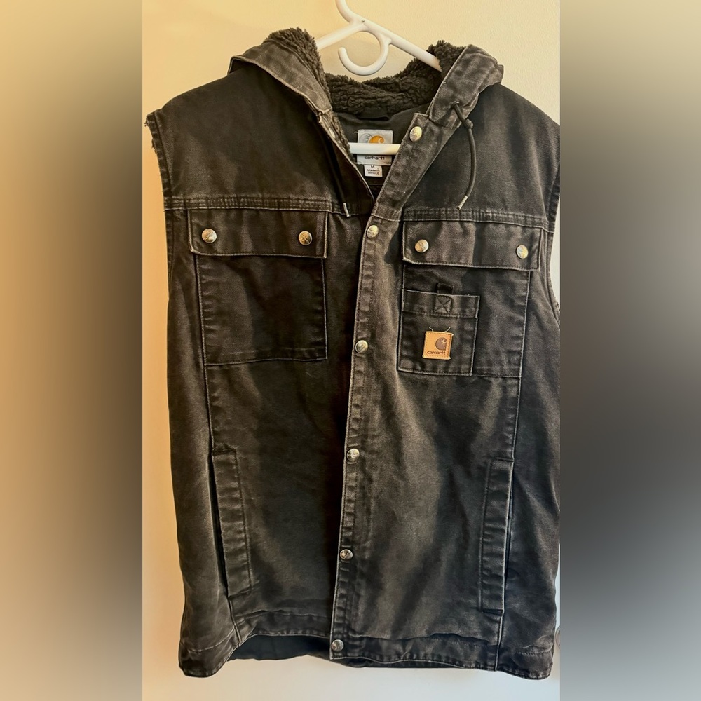 Carhartt Sherpa lined vest with hoody. Size M
